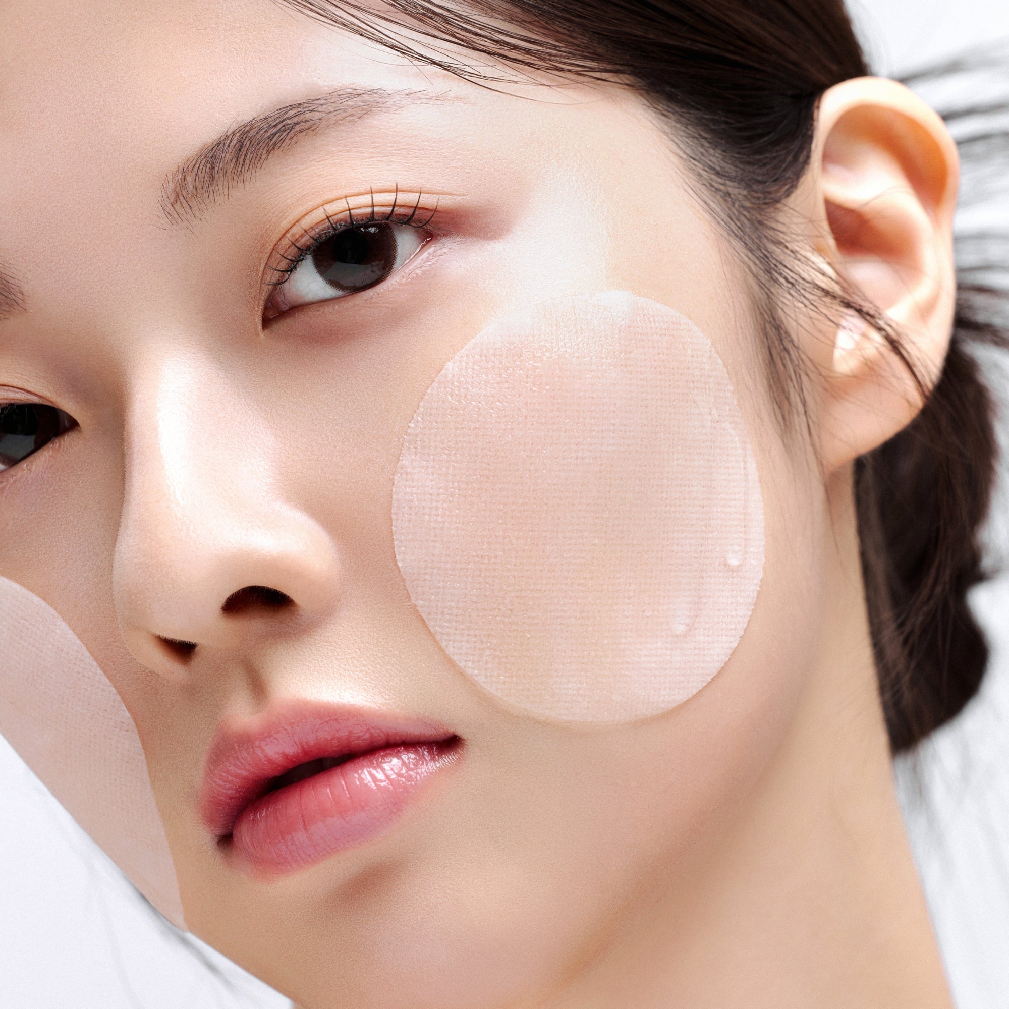 Brightening Essence Pad 70 Pads