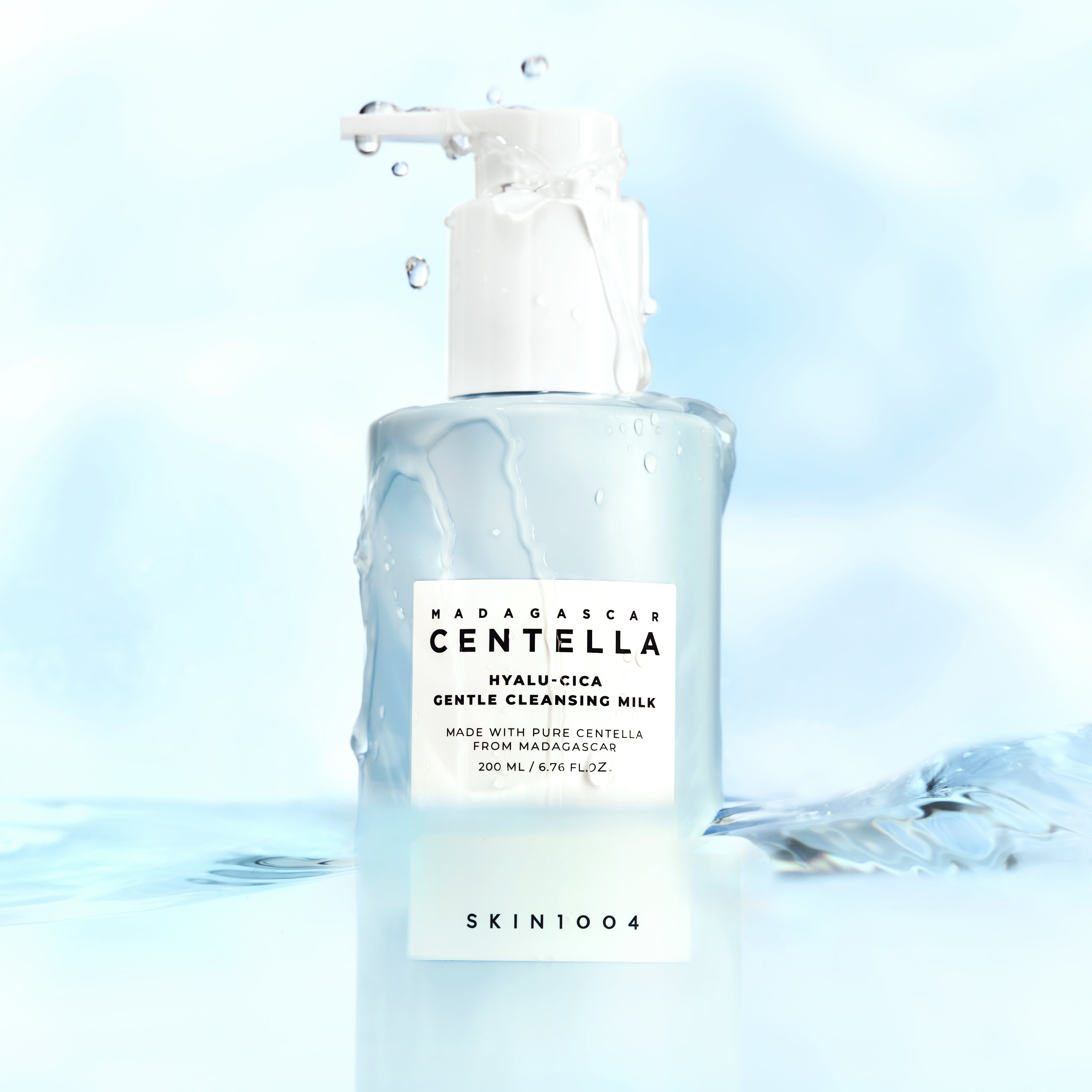 Madagascar Centella Hyalu-Cica Gentle Cleansing Milk 200ml