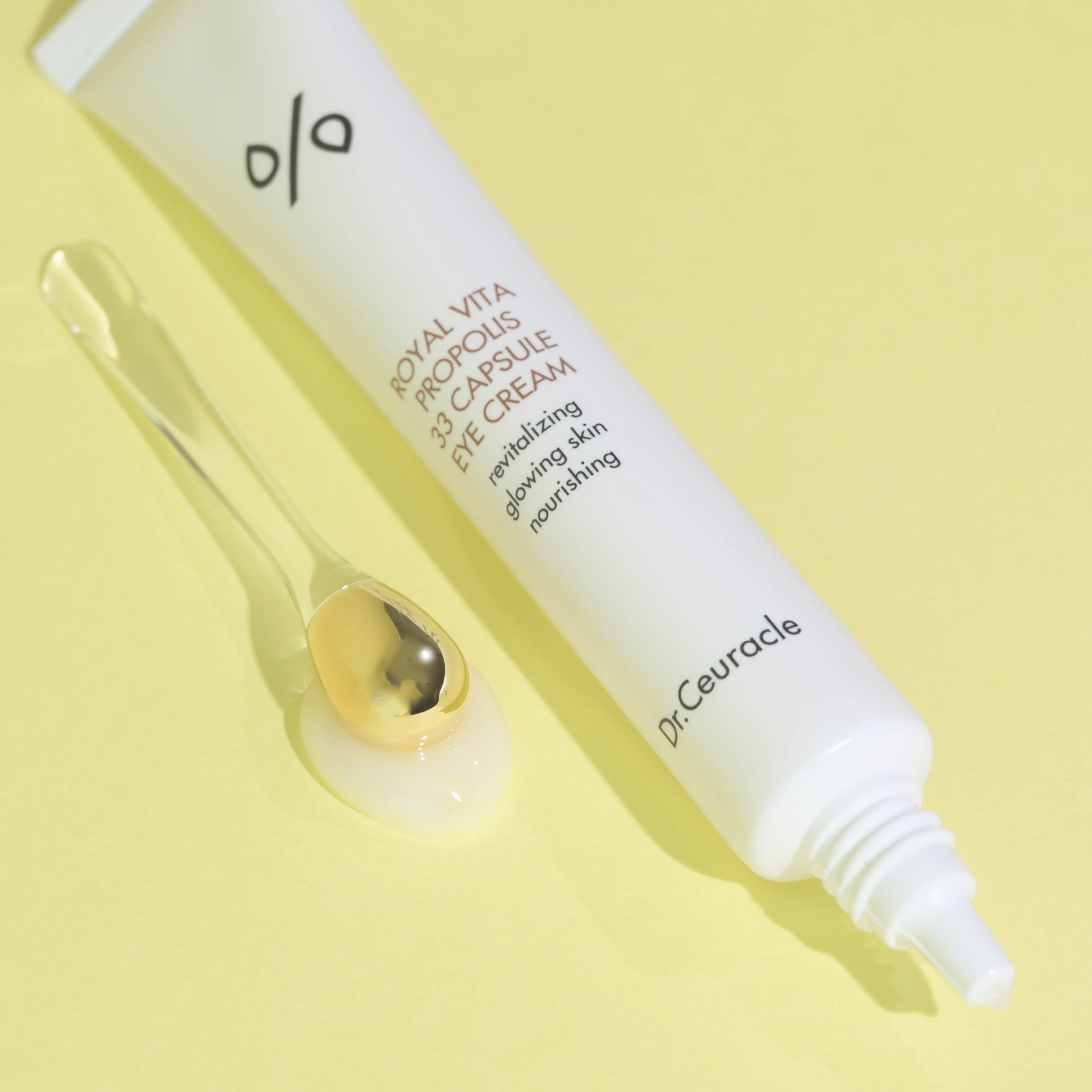 Royal Vita Propolis 33 Capsule Eye Cream